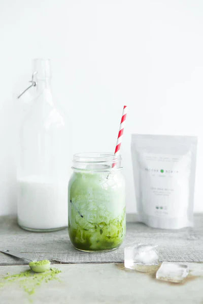 Latte macchiato freddo al matcha